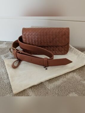 Mandrn Ziggy Belt Bag